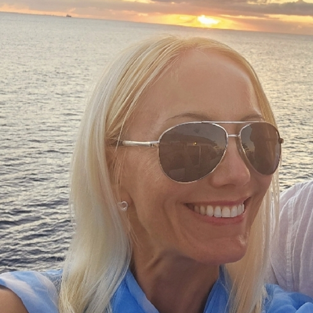 Meet your Posher, Iuliana